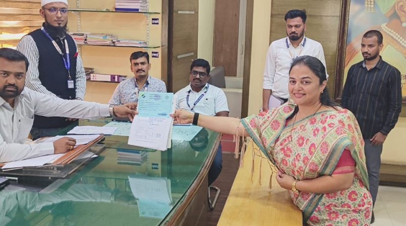 संगमनेर नगरपालिका निवडणूक : ‘संगमनेर सेवा समिती’कडून नगराध्यक्षांसह १५ प्रभागातील उमेदवारांची घोषणा