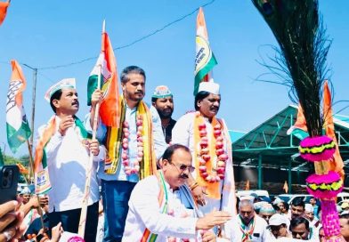 *कांद्याला तीन हजाराचा भाव मिळण्यासाठी चांदवडमध्ये शेतकरी आक्रमक;*      *रोहित पवारांसह महाविकास आघाडीचे नेते ताब्यात*