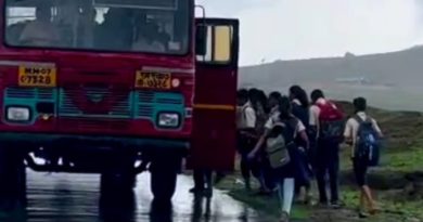 ‘ लालपरी ‘ ची ज्ञानयात्रा;  लाखो विद्यार्थ्यांच्या स्वप्नांना एसटीचे सुरक्षित पंख! :-परिवहन मंत्री प्रताप सरनाईक